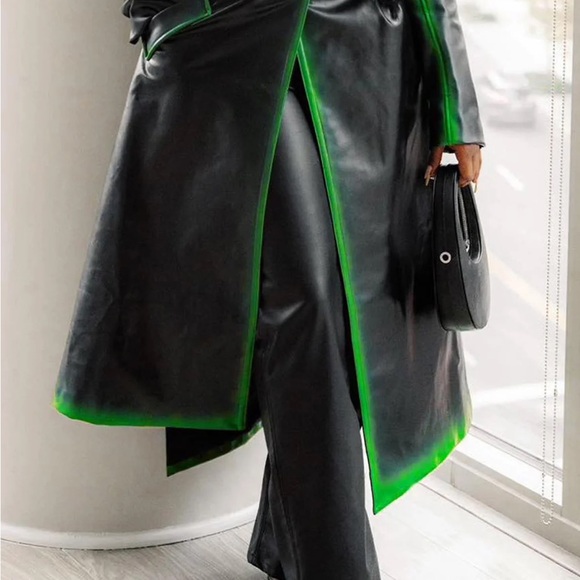 Women's Black and Green Belted Trench Coat NWT - Picture 3 of 4